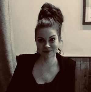 Meet your Posher, Rachel